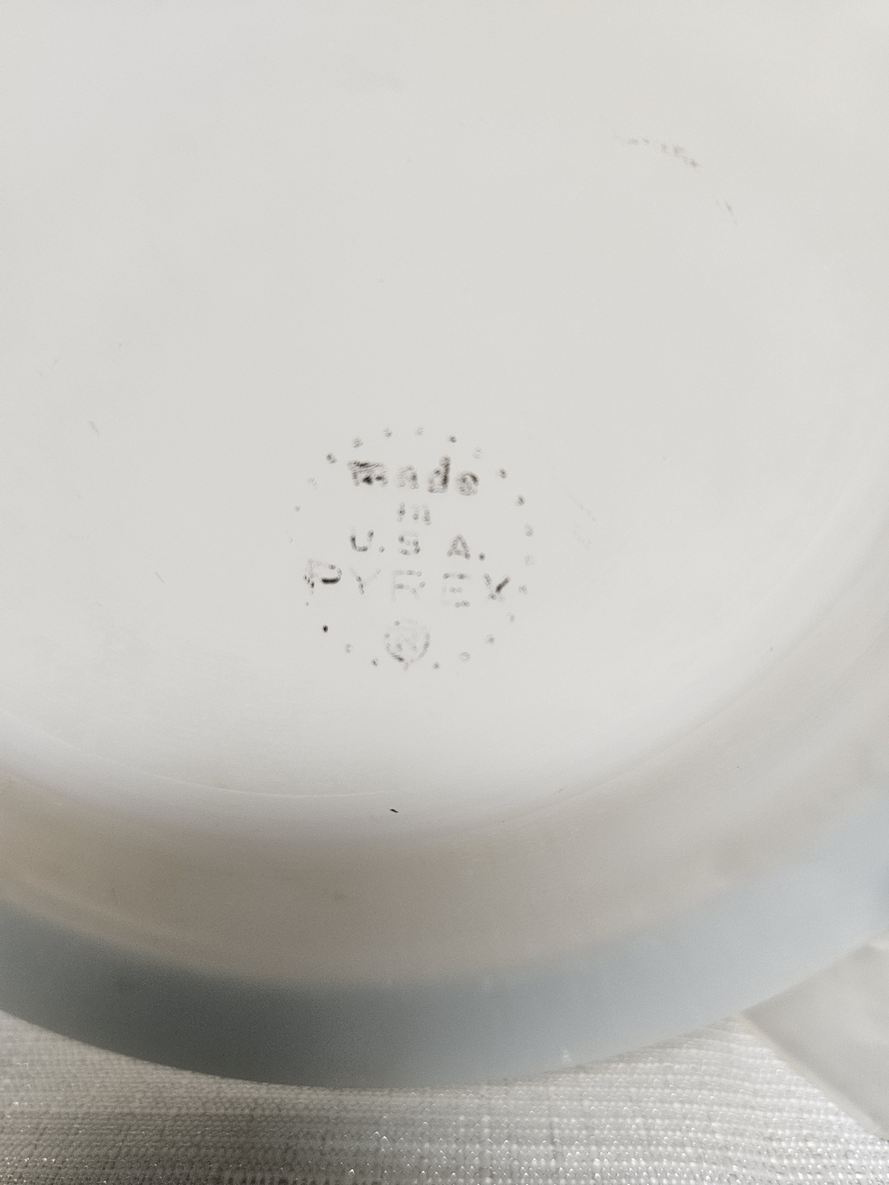 Pyrex Saucer Turquoise Rim - Picture 5 of 9